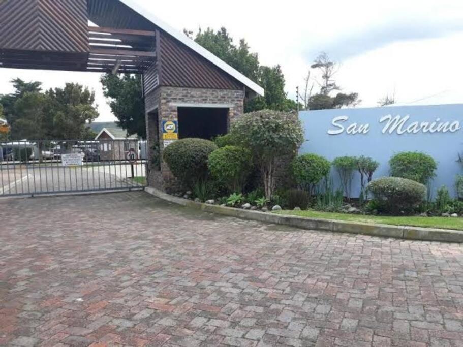Keurboomsriver, Sanmarino Estate Plettenbergbaai Buitenkant foto